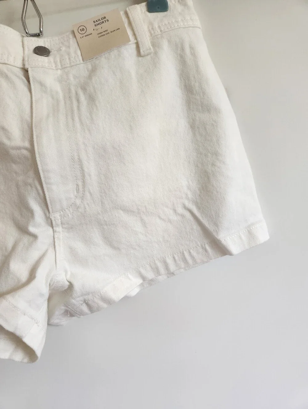 NWT Universal Thread White High Rise Sailor Shorts Size 10